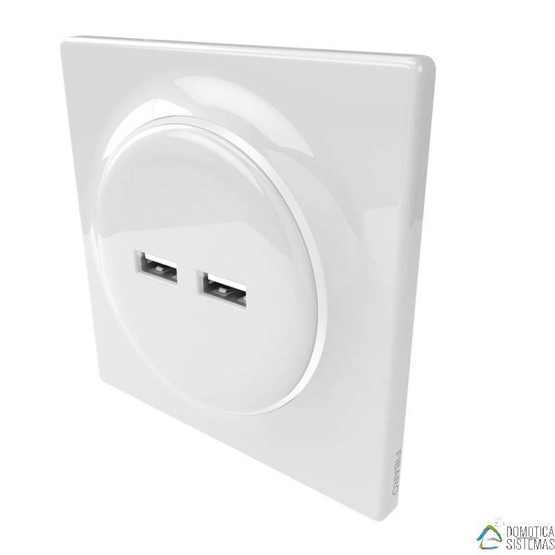 Walli N USB Outlet FIBARO